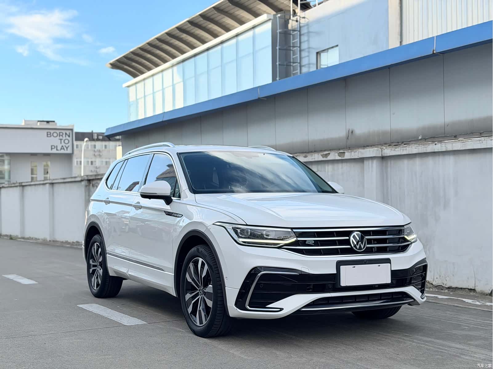 Volkswagen Tiguan L, 2022 3