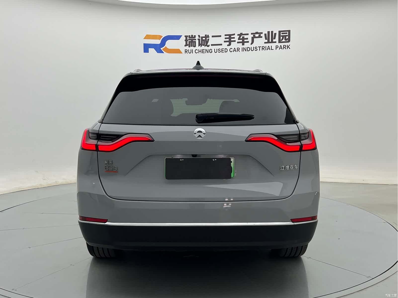 NIO ES8, 2021 6