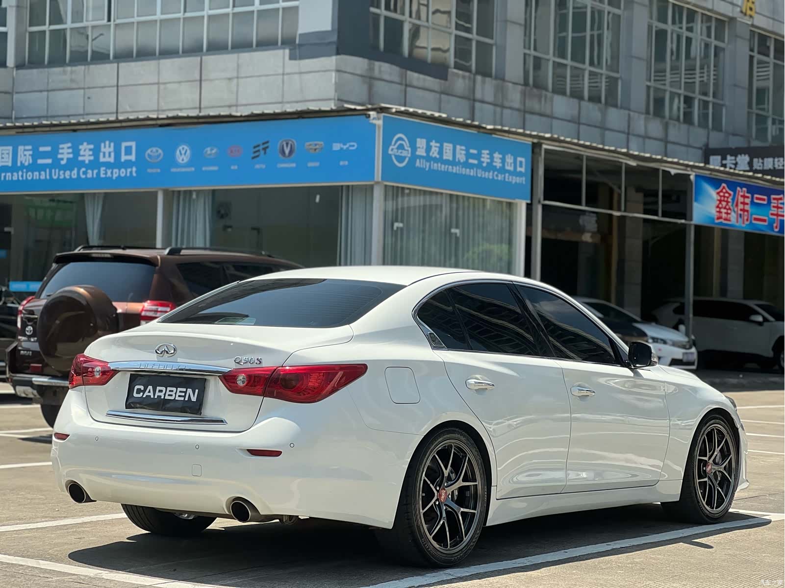 Infiniti Q50, 2014 все фото