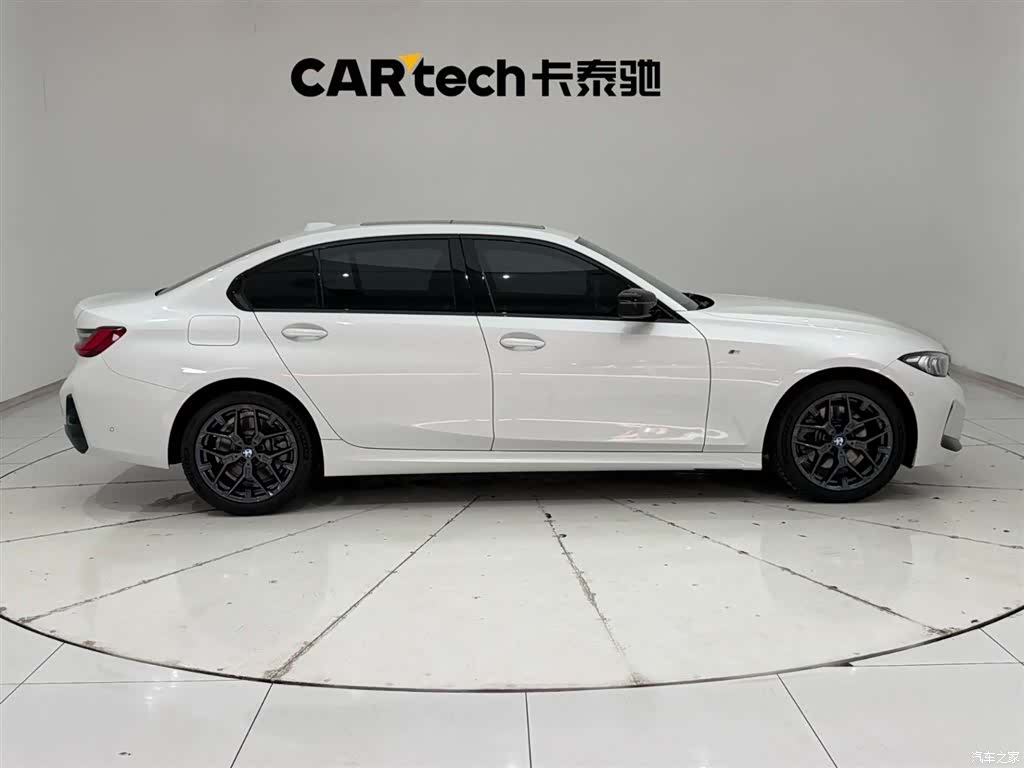 BMW 3 Series, 2025 12