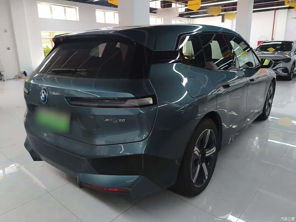 BMW iX, 2023 7