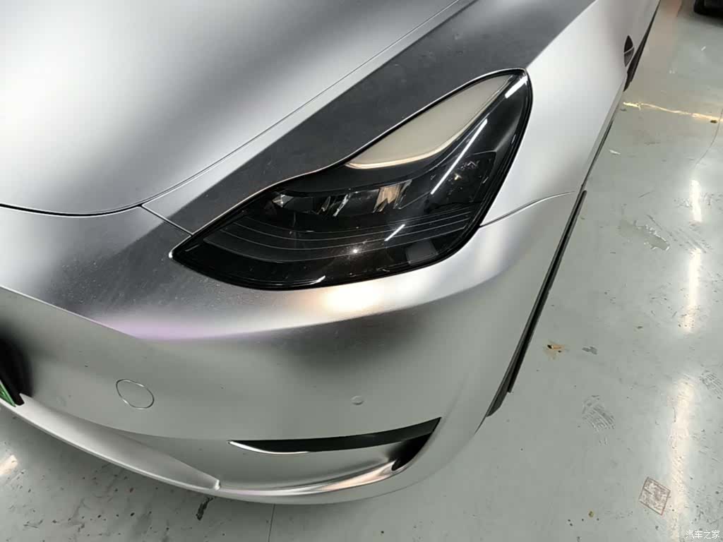 Tesla Model Y, 2023 24