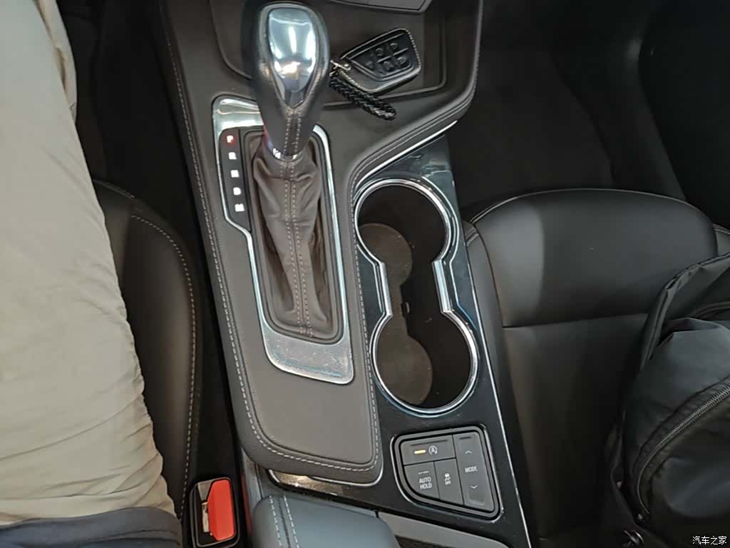 Cadillac CT4, 2021 14