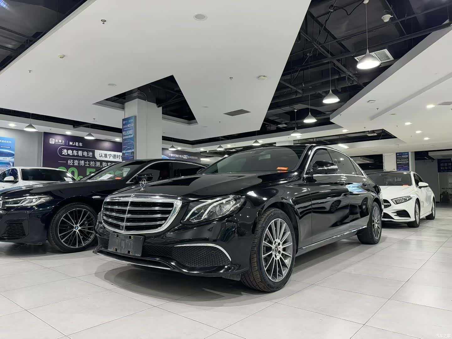 Mercedes-Benz E-Class, 2019 3