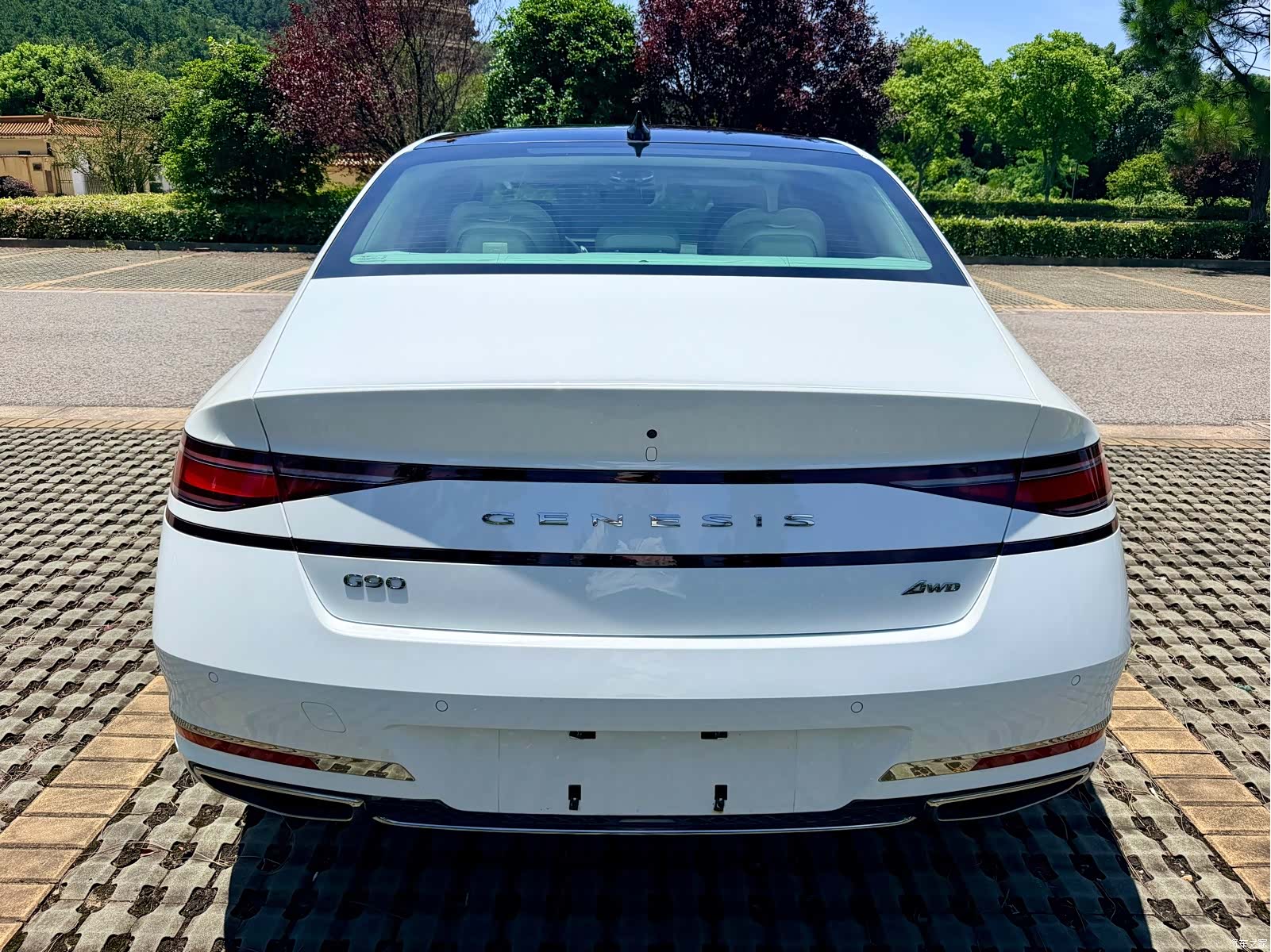 Genesis G90, 2023 4