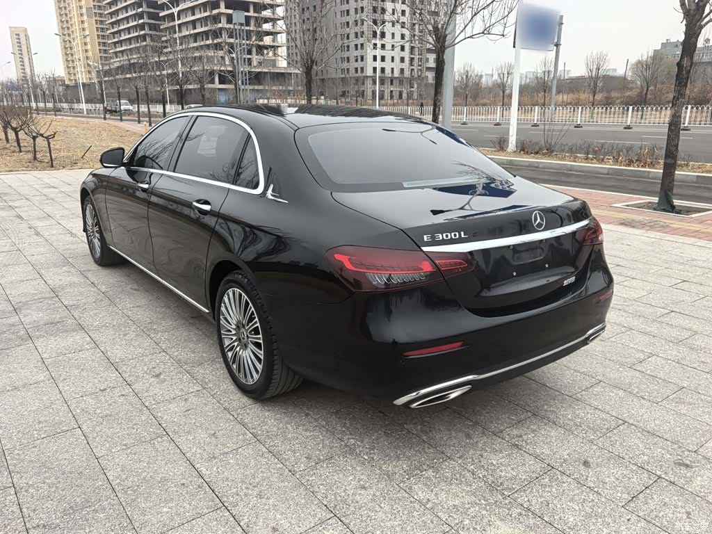 Mercedes-Benz E-Class, 2022 9