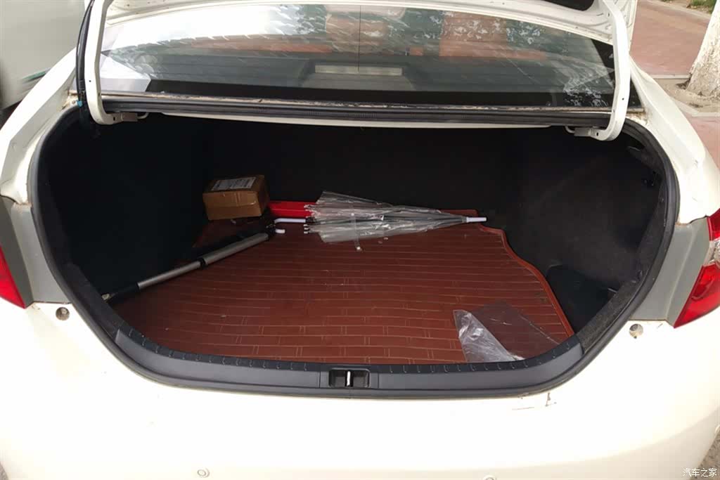Toyota Levin, 2015 4