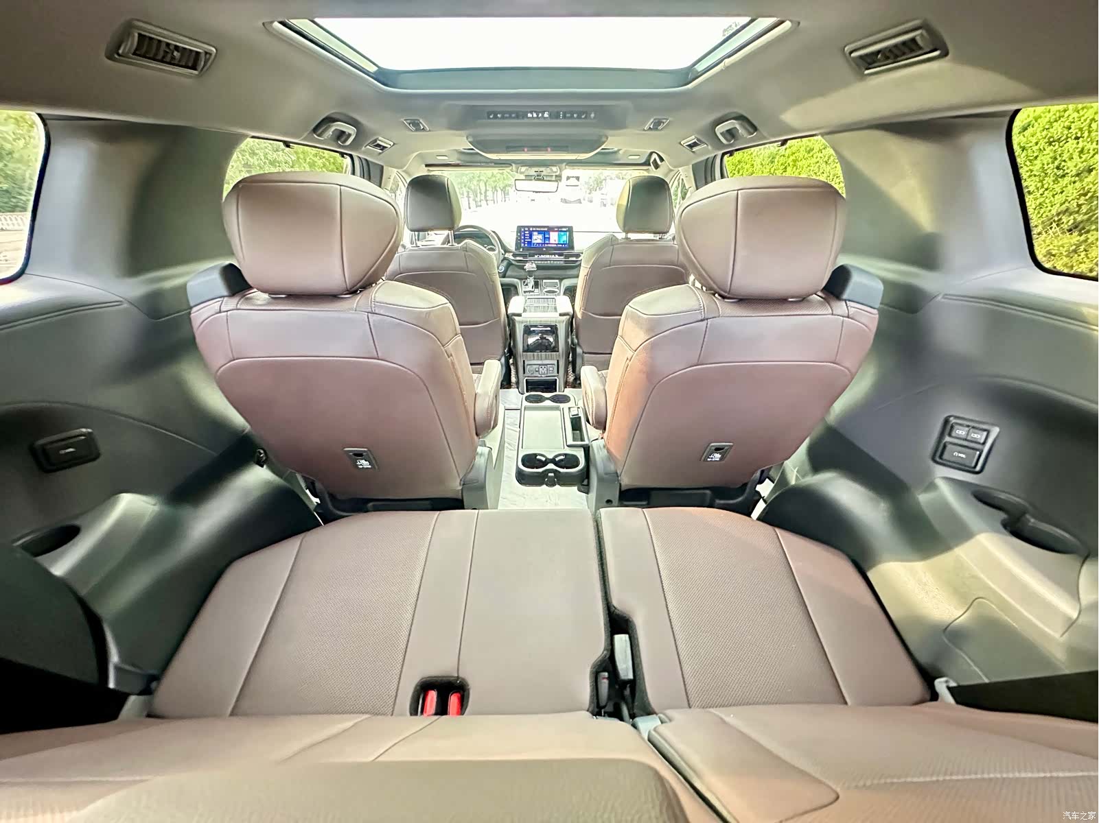 Toyota Sienna, 2023 50