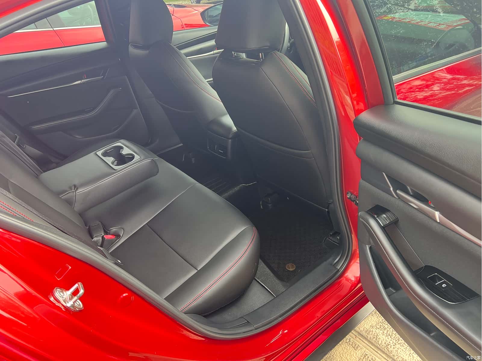 Mazda Mazda3, 2019 8