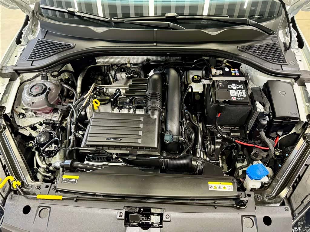 Volkswagen Bora, 2025 12