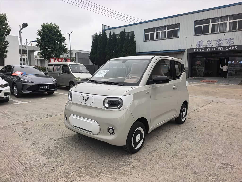 Wuling Mini EV