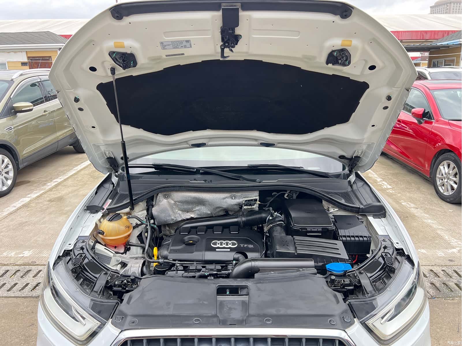 Audi Q3, 2015 23