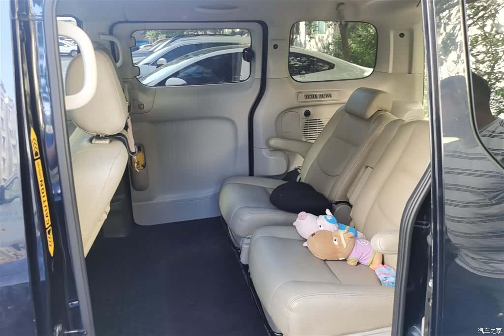 Nissan NV200, 2018 11
