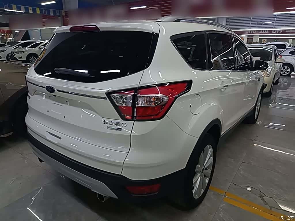 Ford Kuga, 2017 7