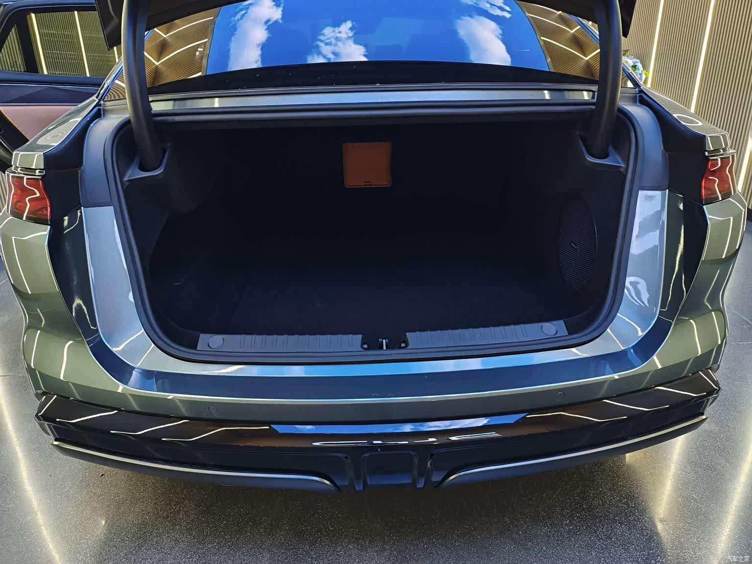 BYD Han, 2025 18