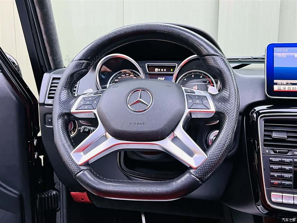 Mercedes-Benz G-Class, 2016 10