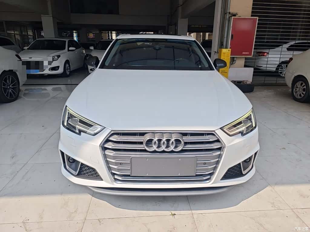 Audi A4L, 2019 3