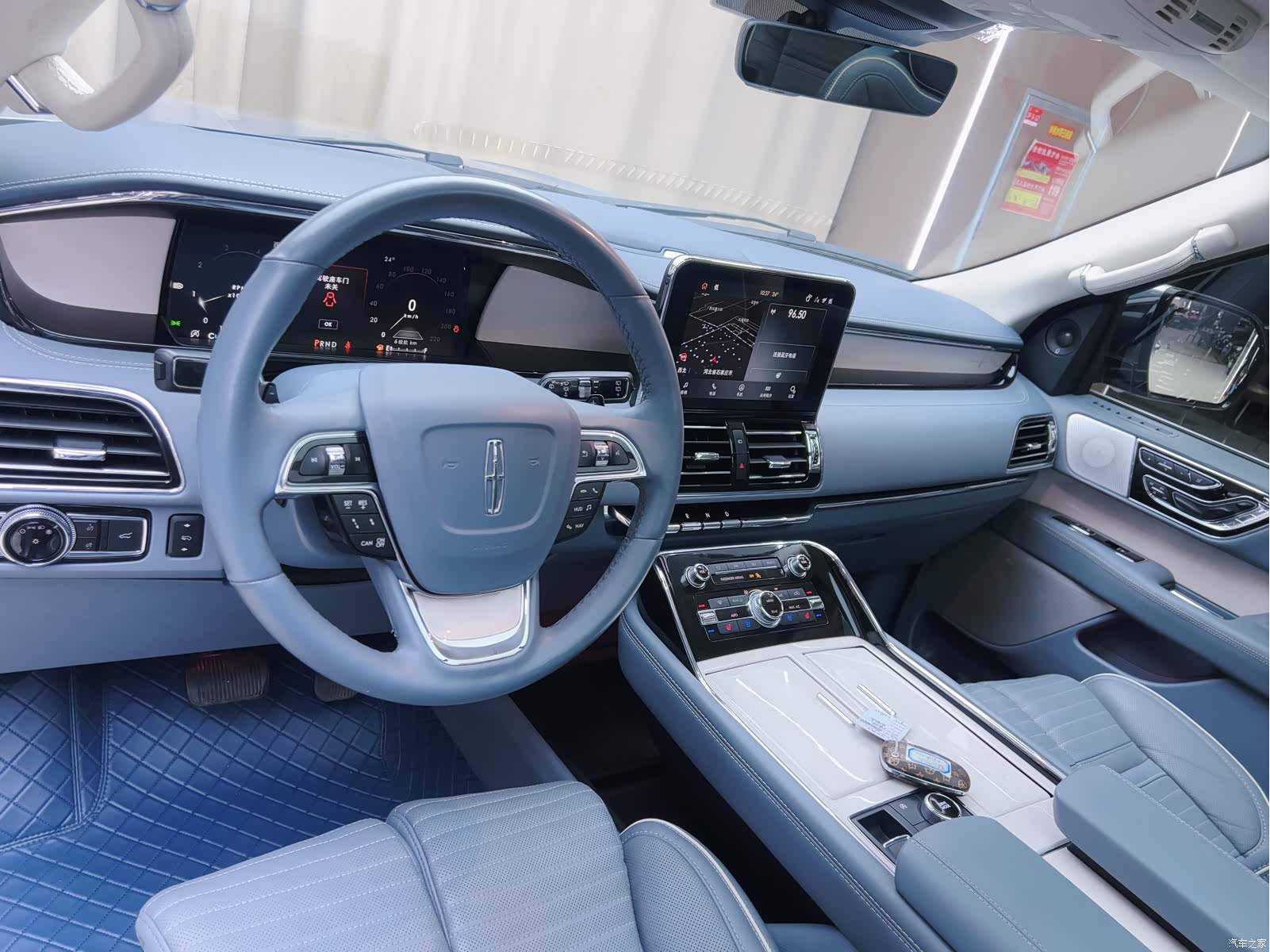 Lincoln Navigator, 2021 11