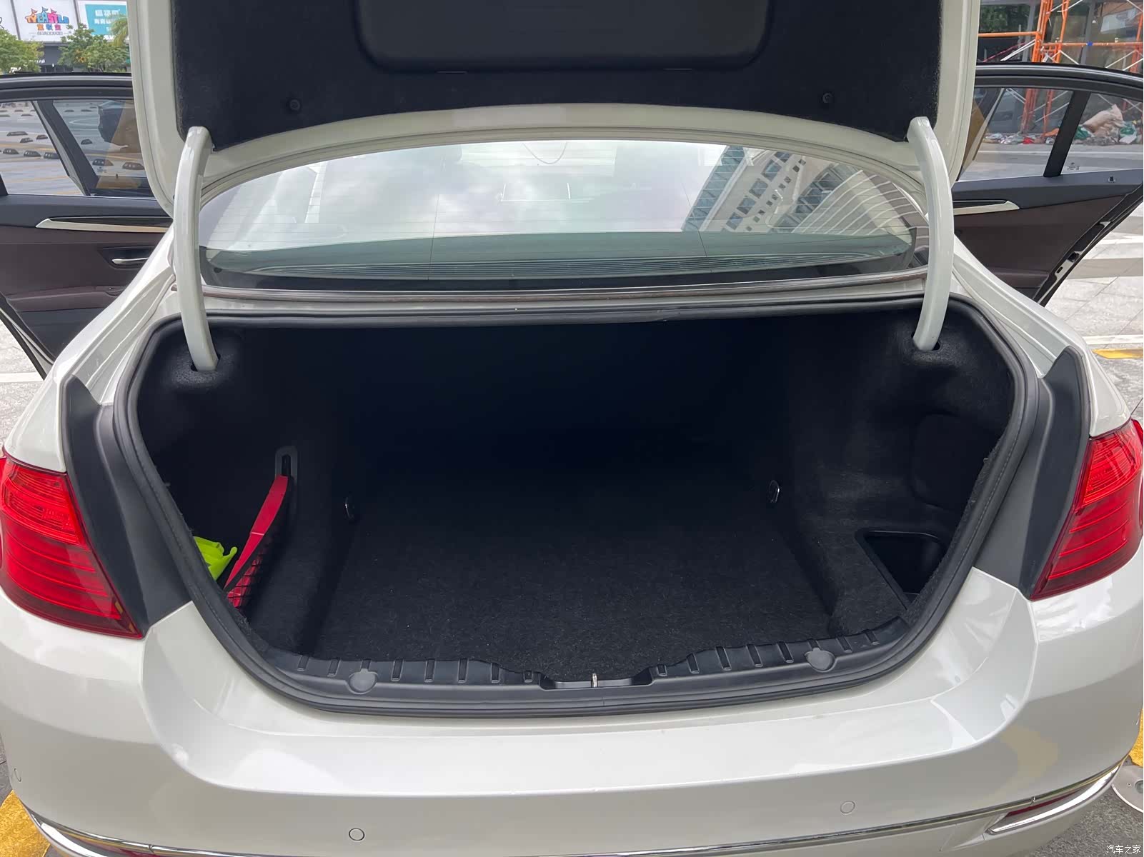 BMW 5 Series, 2015 10