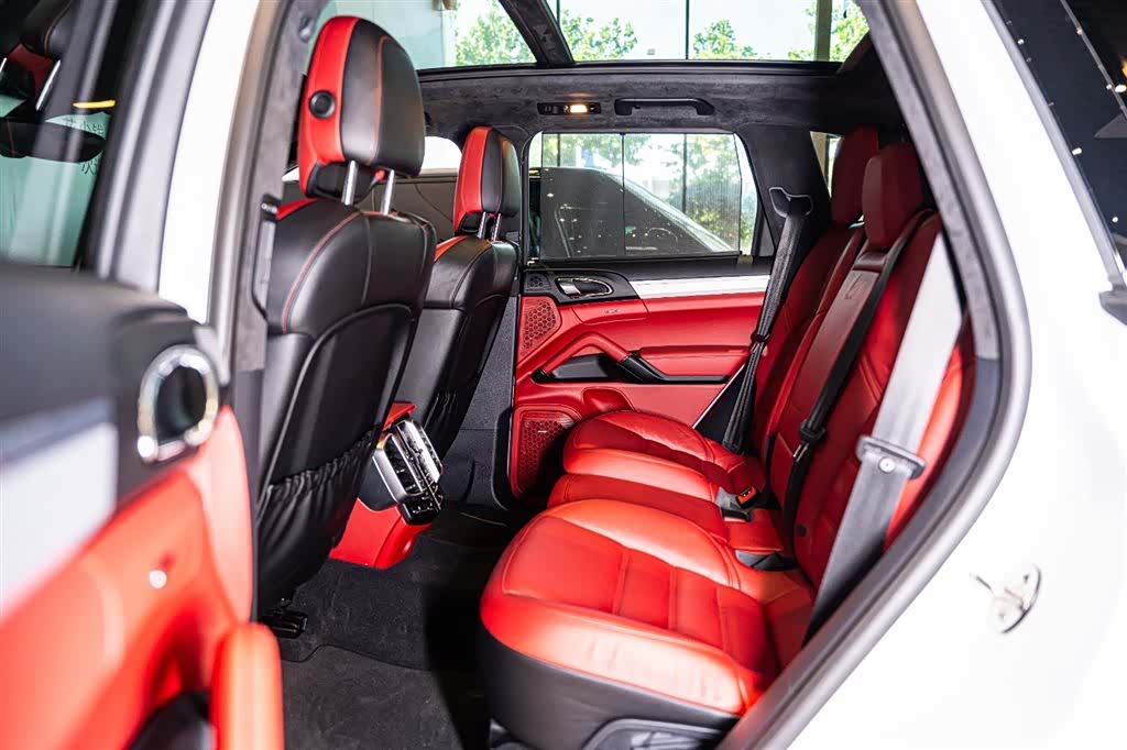 Porsche Cayenne, 2017 11