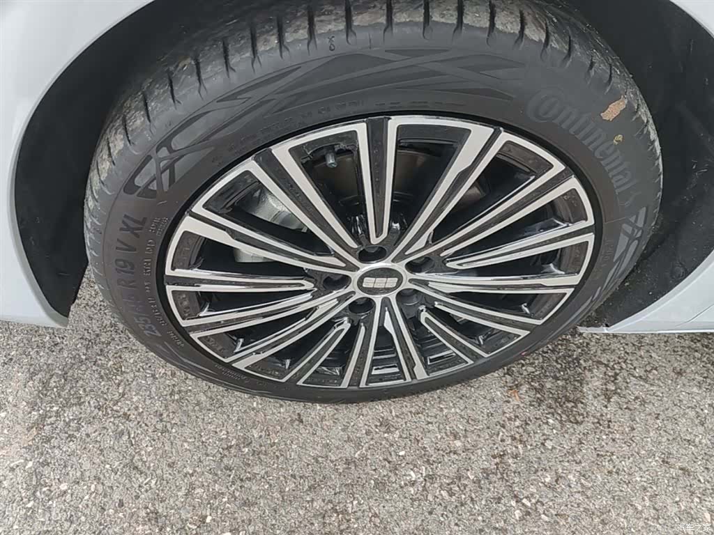 Geely A7, 2025 23