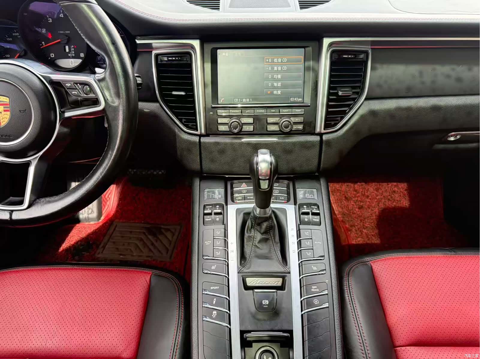 Porsche Macan, 2015 8