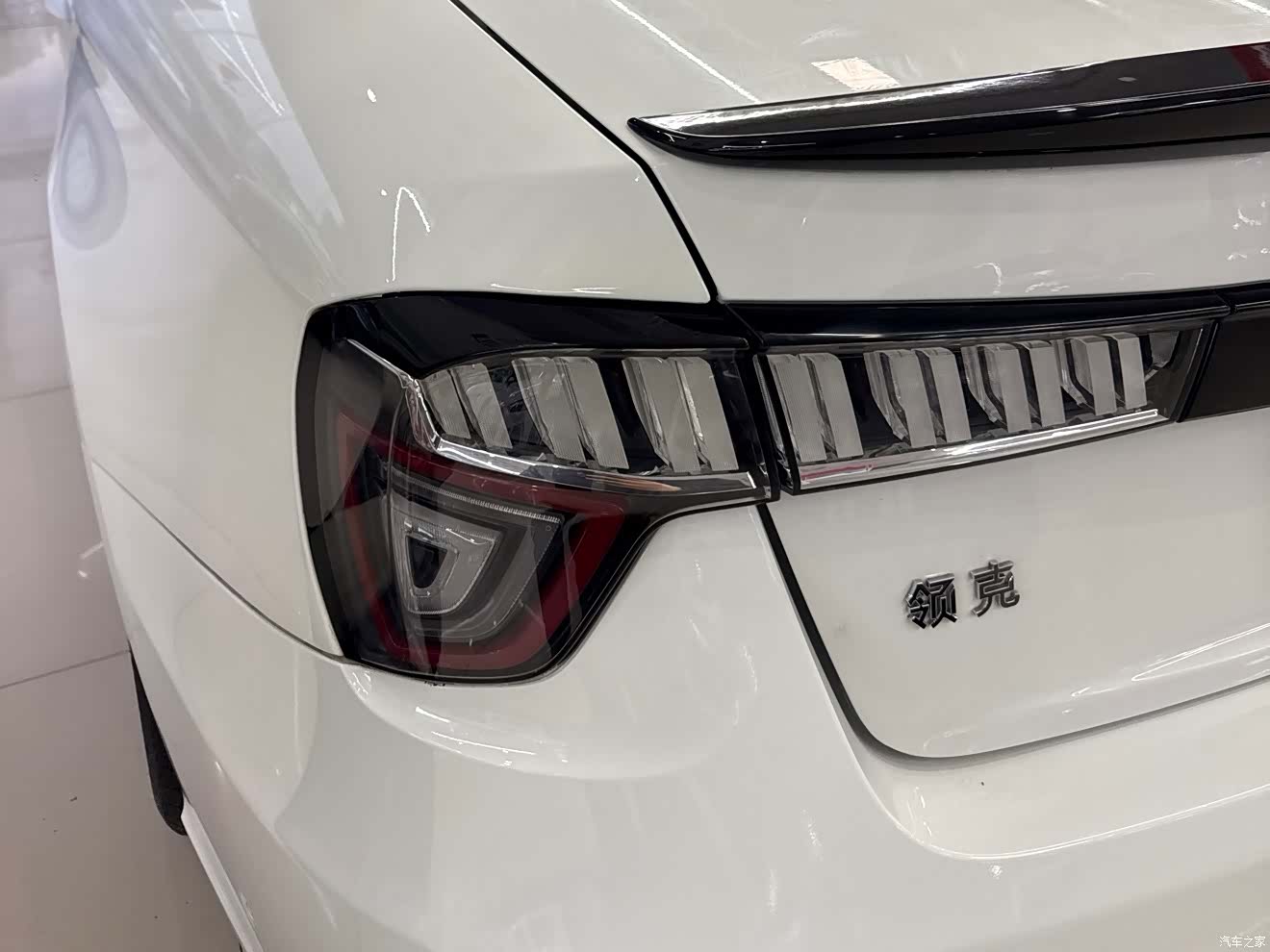 Lynk & Co 01, 2020 все фото