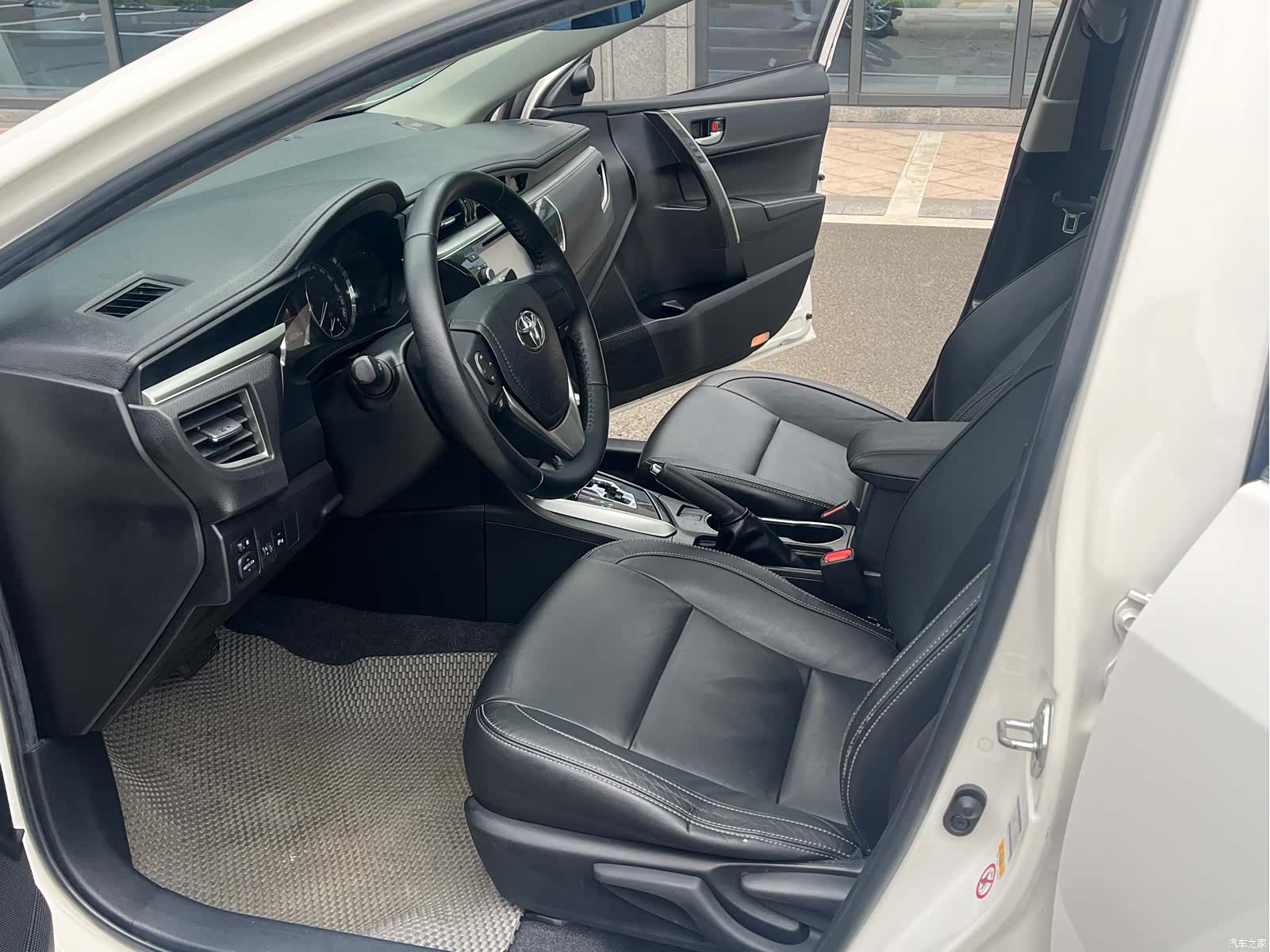 Toyota Corolla, 2014 8
