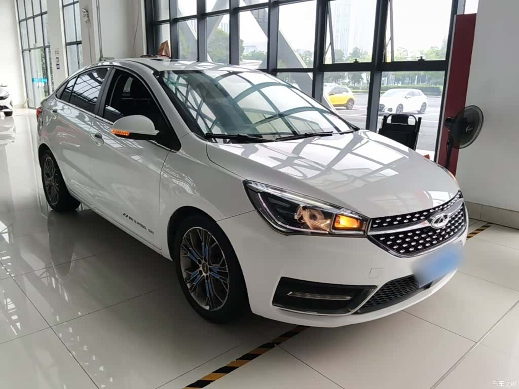 Chery 5, 2017 4