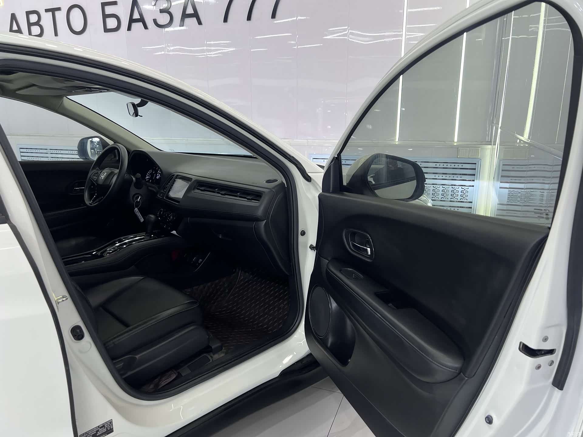 Honda Vezel, 2022 18
