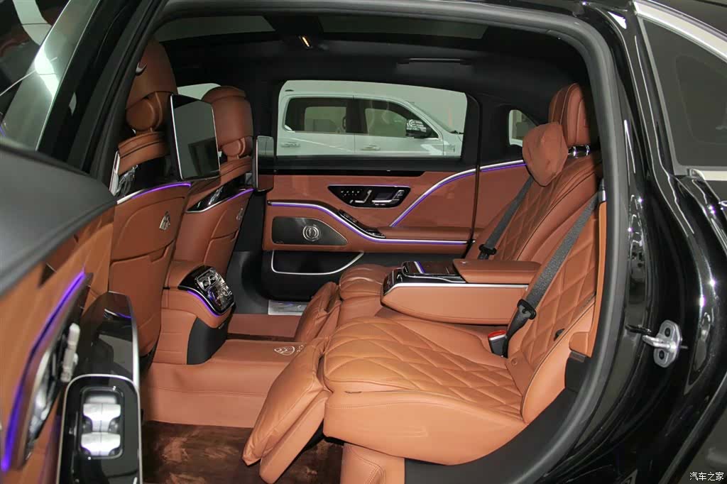Maybach S-Class, 2024 7