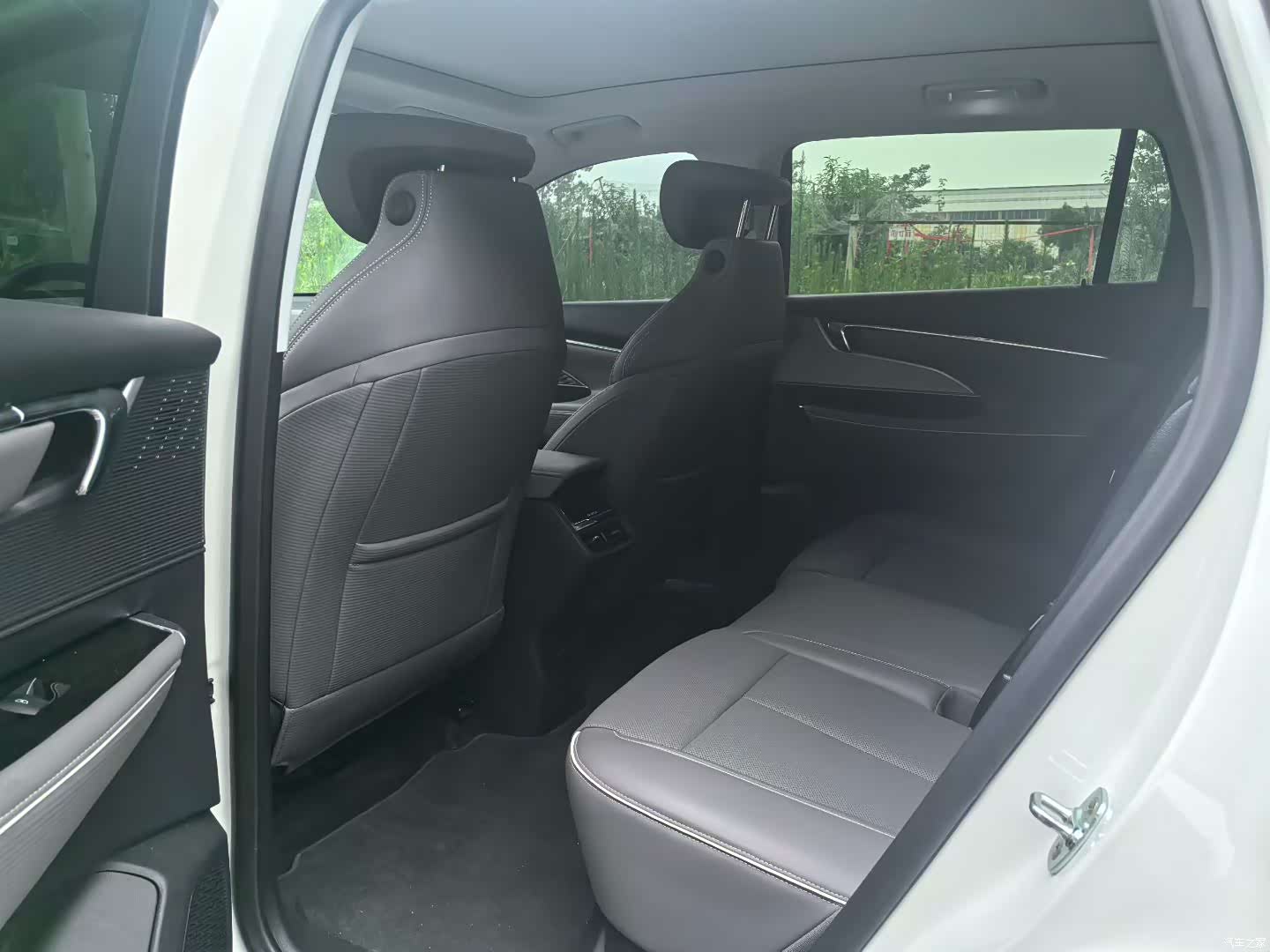 Buick E5, 2025 7