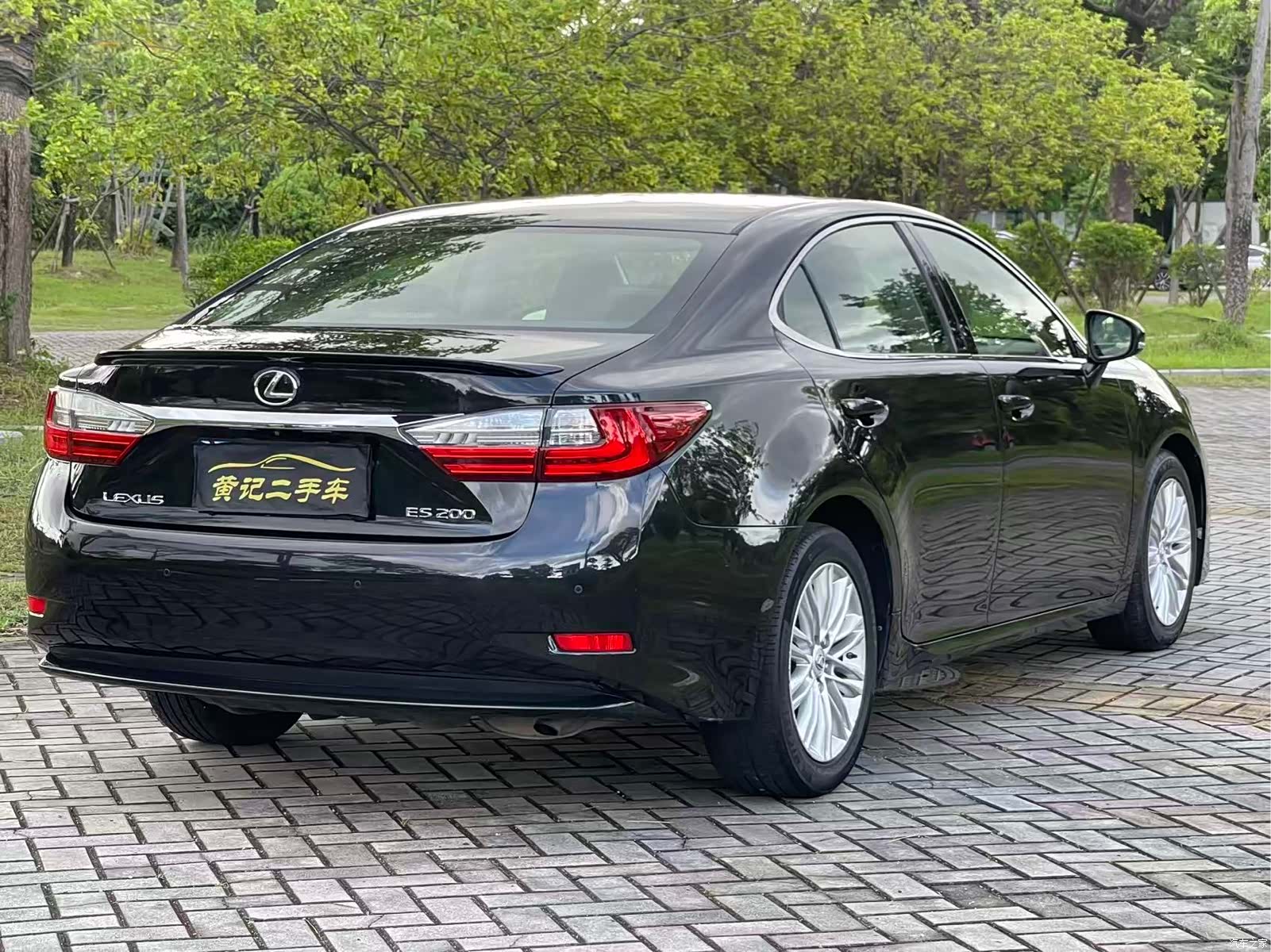 Lexus ES, 2015 все фото