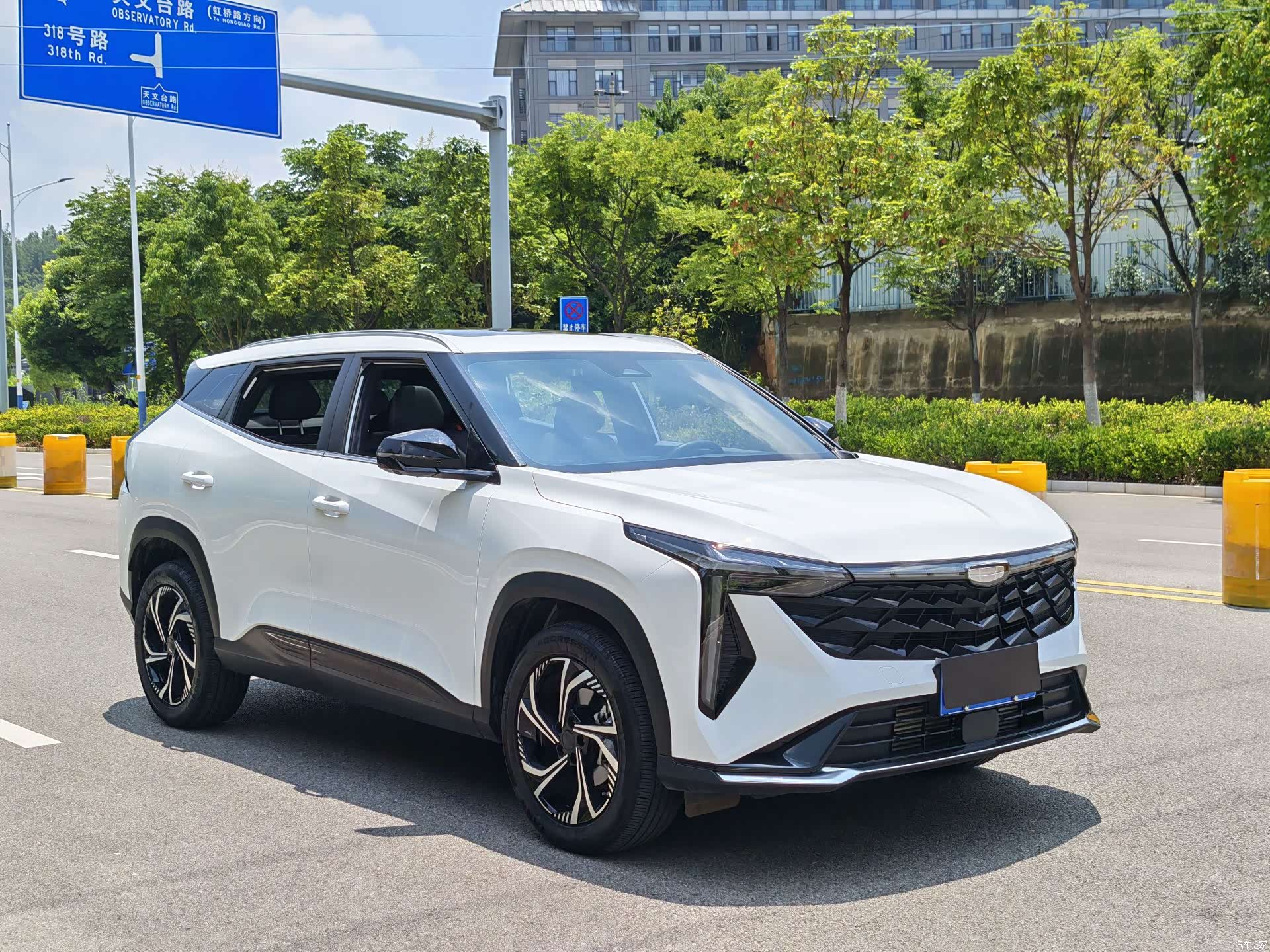 Geely Boyue, 2024 3