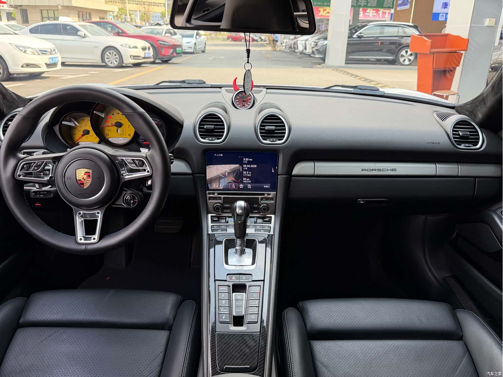 Porsche Cayman, 2017 4