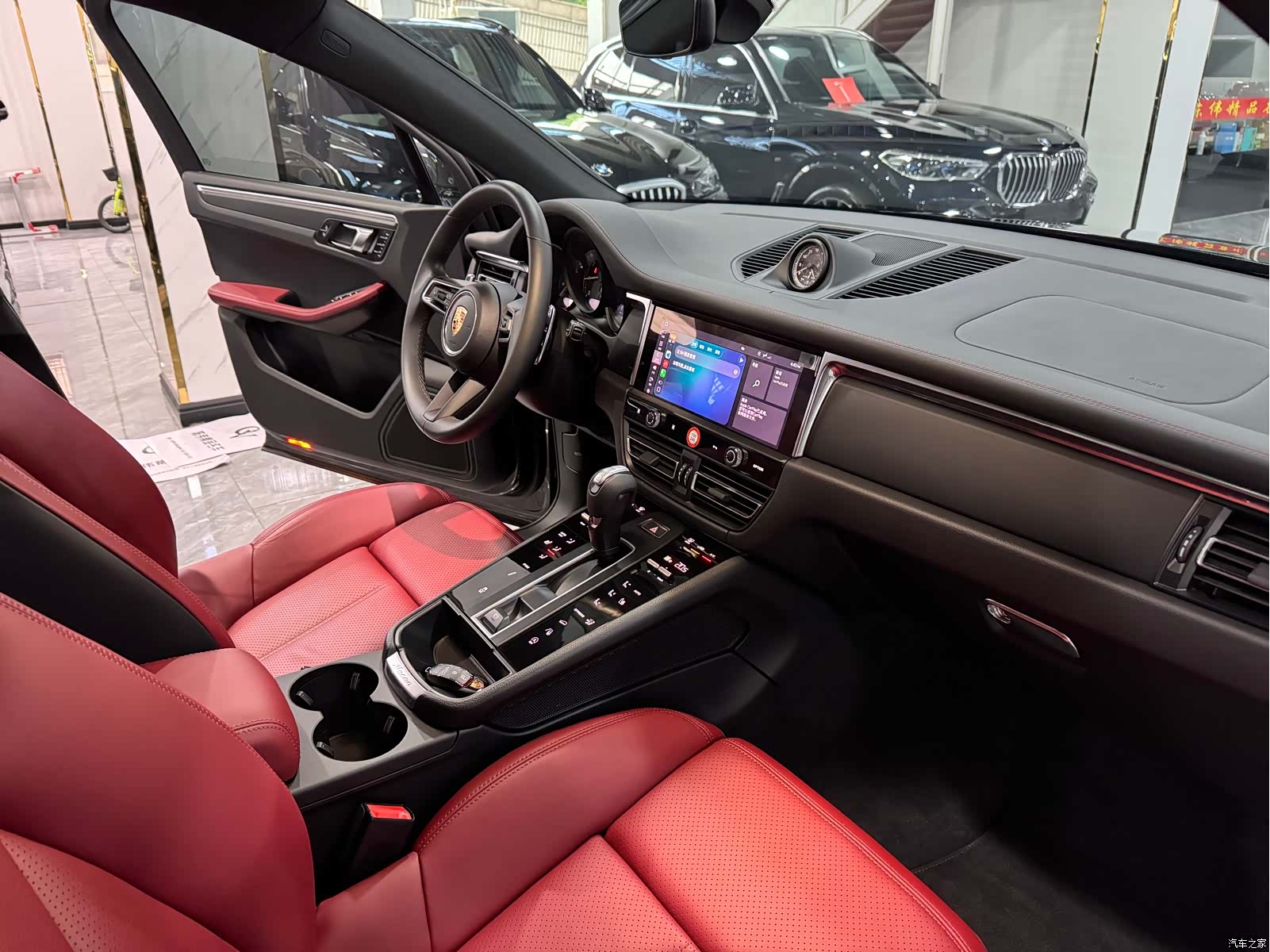 Porsche Macan, 2023 10