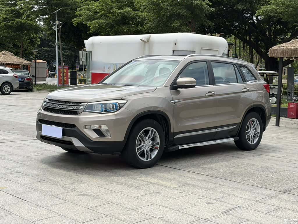 Changan CS75, 2016 2