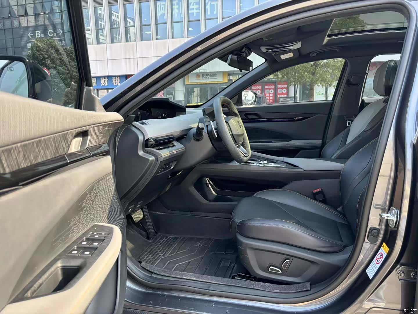 Changan UNI-V, 2022 4