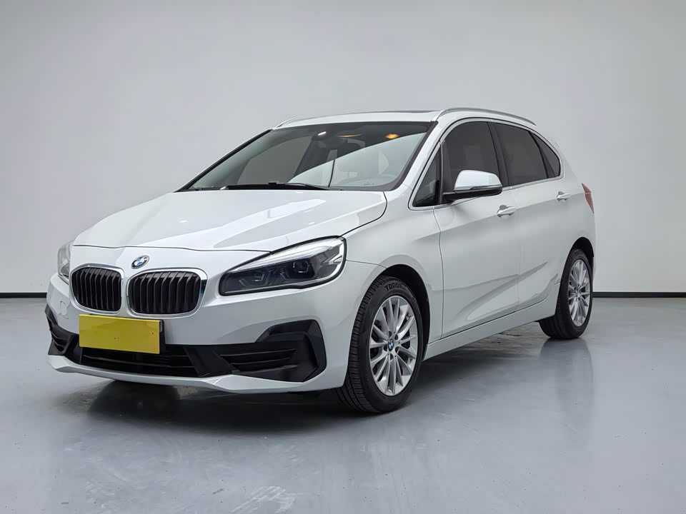 BMW 2 series station wagon