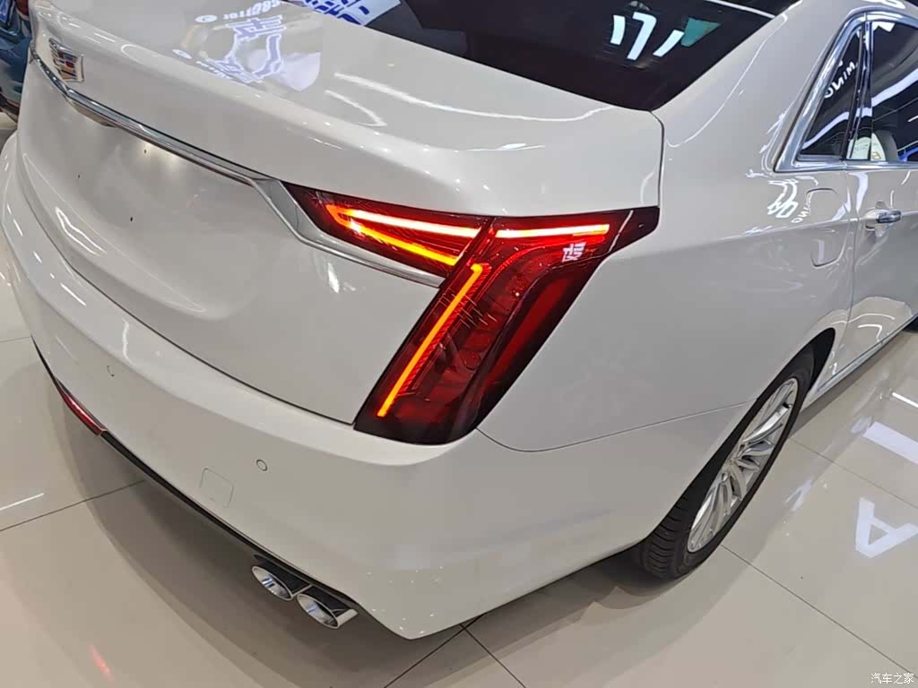 Cadillac CT6, 2023 8