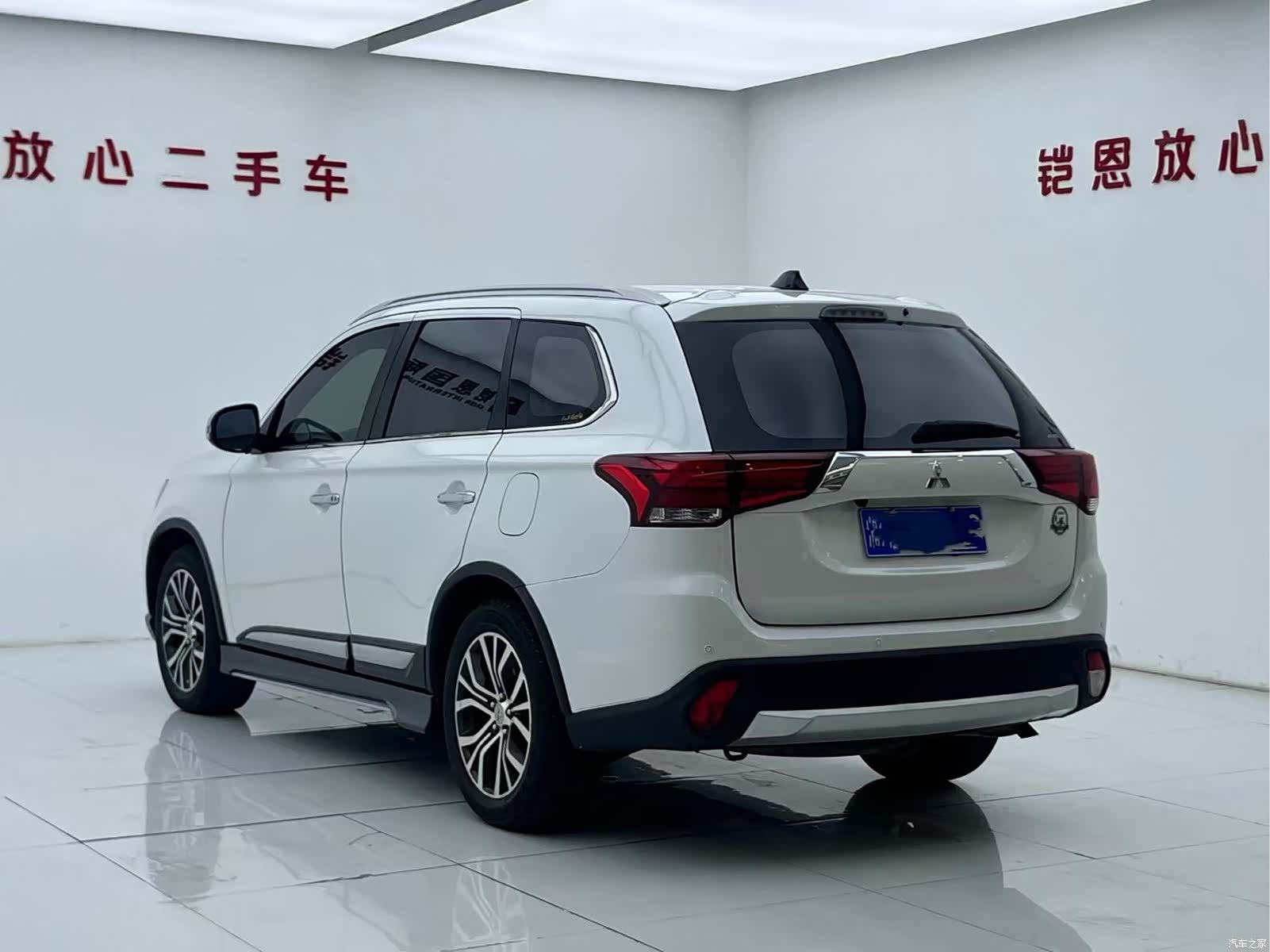 Mitsubishi Outlander, 2017 16