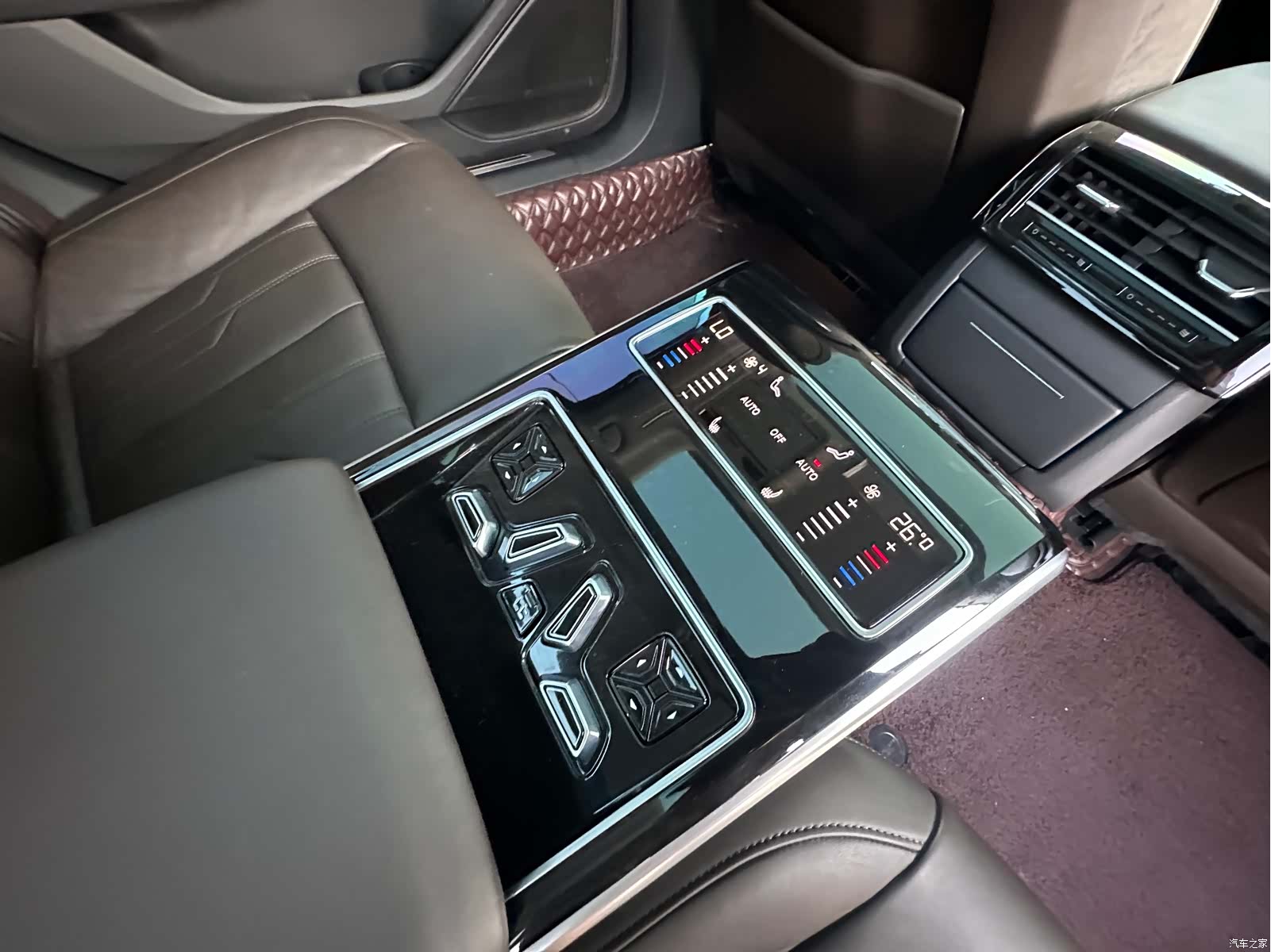 Audi A8L, 2019 8