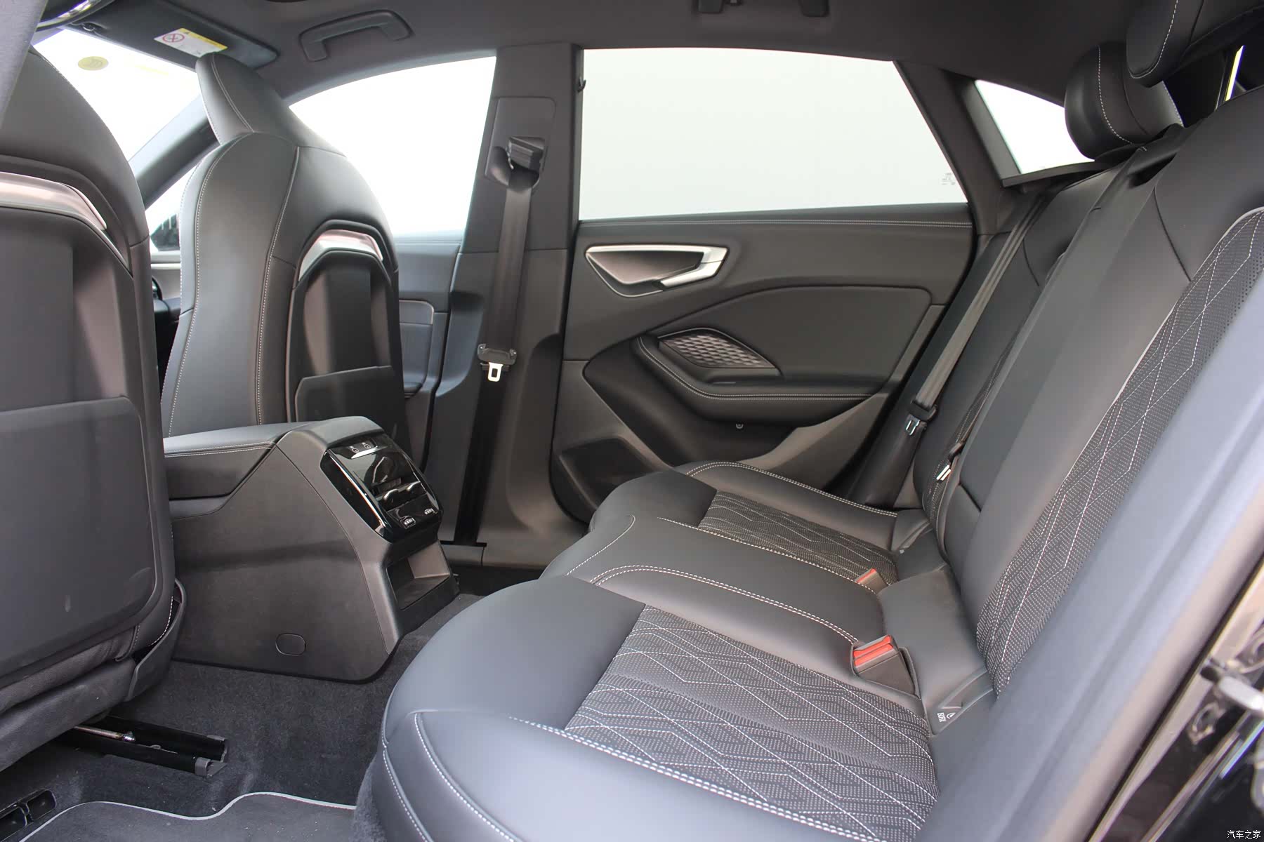 Audi A5, 2026 15