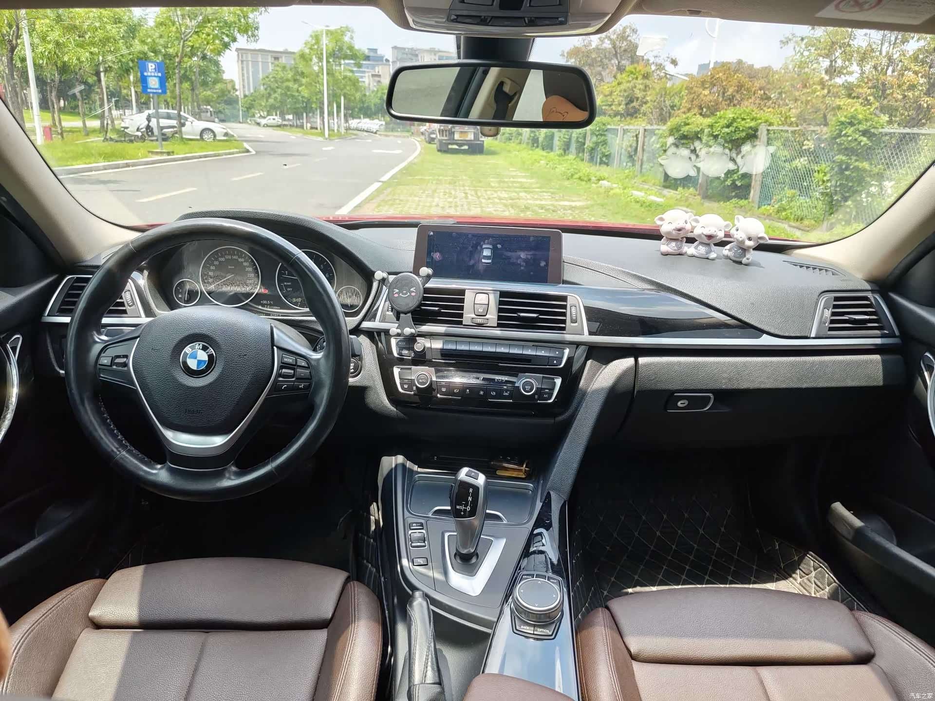 BMW 3 Series, 2019 11