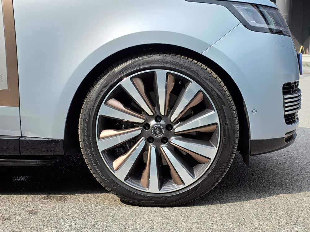 Land Rover Range Rover, 2025 13