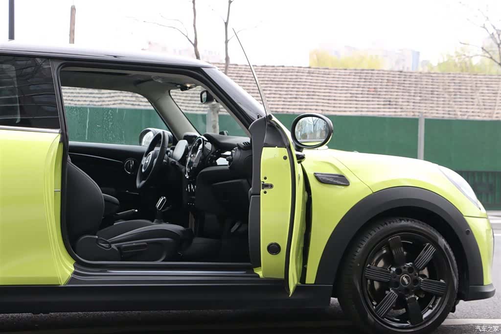Mini Cooper, 2023 27