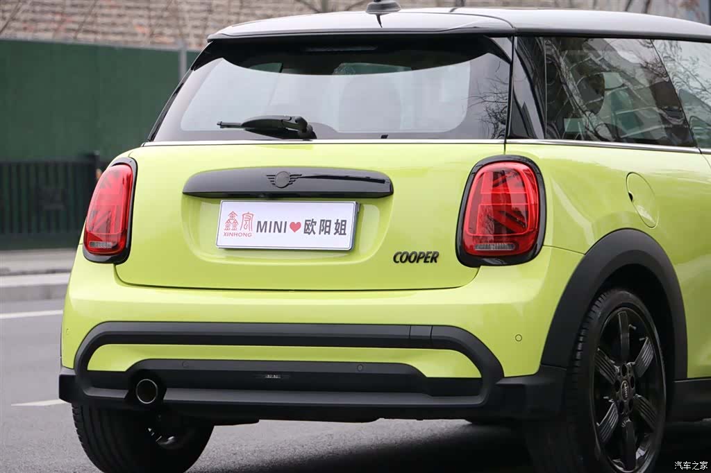 Mini Cooper, 2023 23