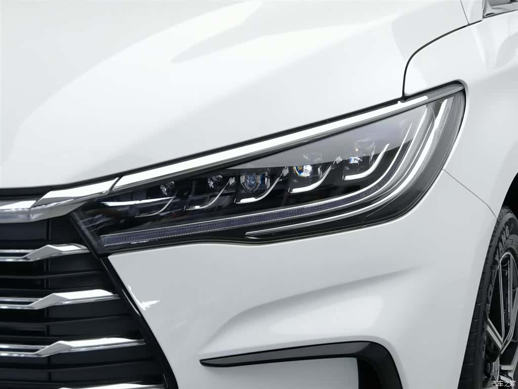 BYD Song, 2022 7