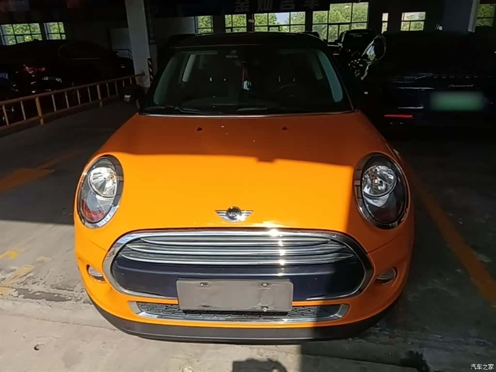 Mini Cooper, 2015 3