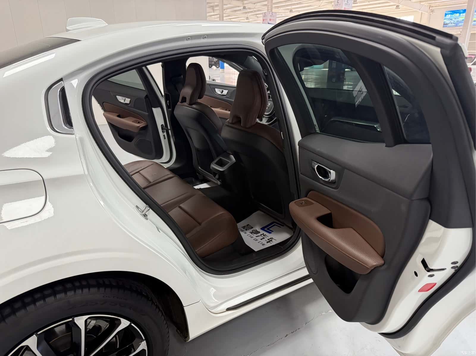 Volvo S60, 2021 13